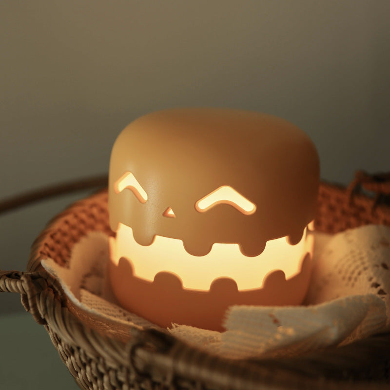 Cute Pumpkin LED Night Light – Soft Silicone Bedside Lamp